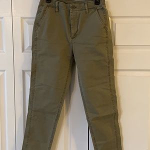 Old Navy size 4 army green pants.